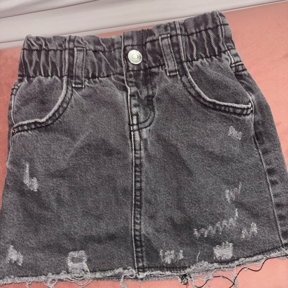 Stylish Black Denim Skirt